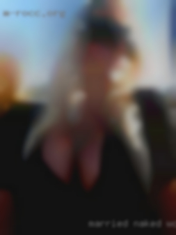 Married naked women couple what is ls site from Overbrook.
